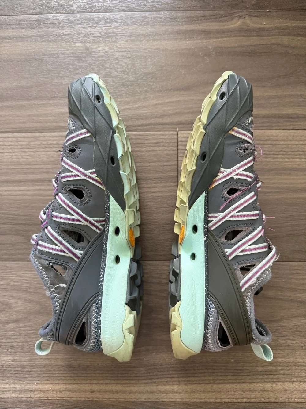 Vibram Hiking Water Shoes • Gray & Pink • Quick Lace